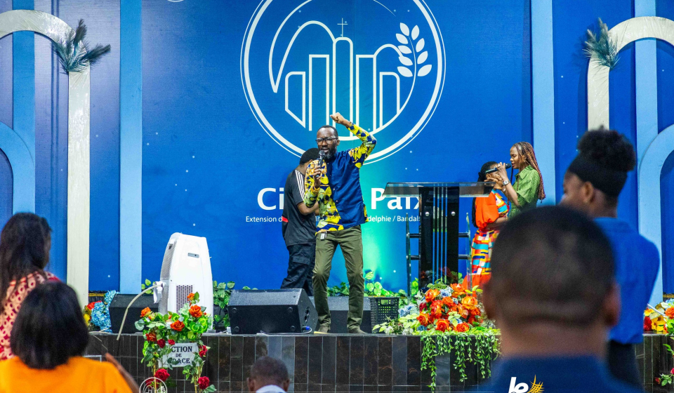 654460105_926125360171919_3153283397838940516_n