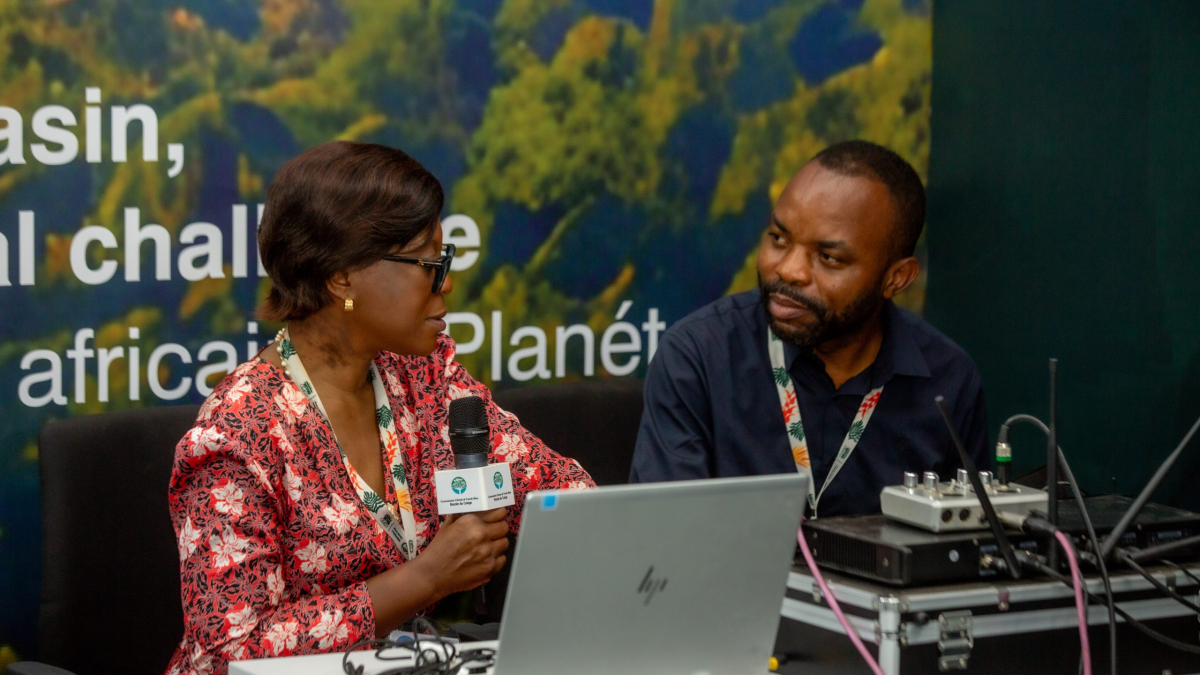 EXPORT COP 30 JOUR 04-136